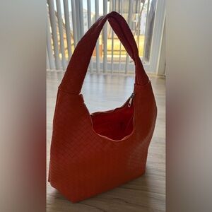 Reserved Woven Shoulder Bag - Orange